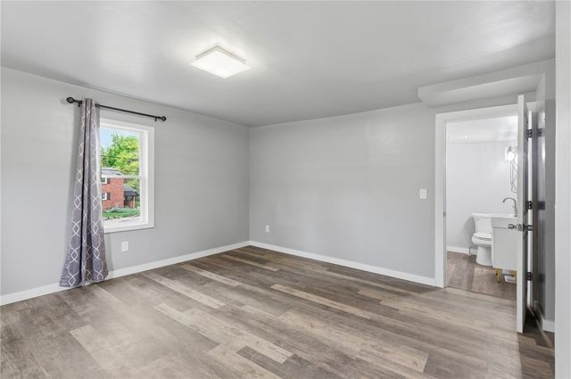 1019 Sherwood Rd, Forest Hills Boro, PA 15221