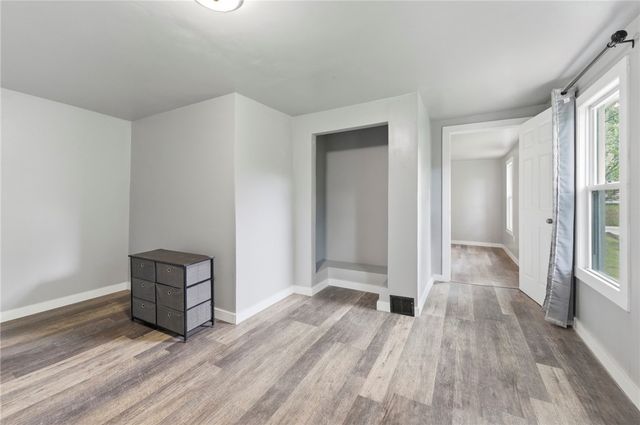 1019 Sherwood Rd, Forest Hills Boro, PA 15221