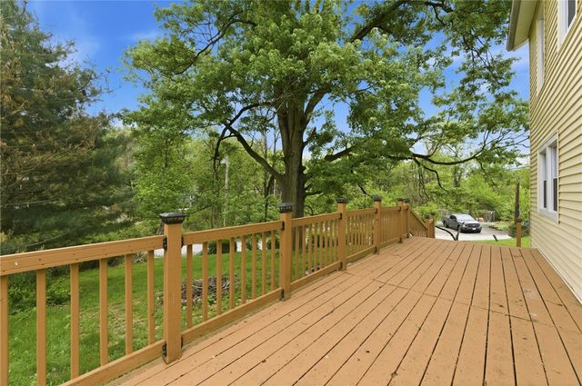 1019 Sherwood Rd, Forest Hills Boro, PA 15221