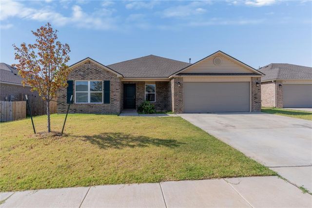 526 SE 3rd Terrace, Newcastle, OK 73065