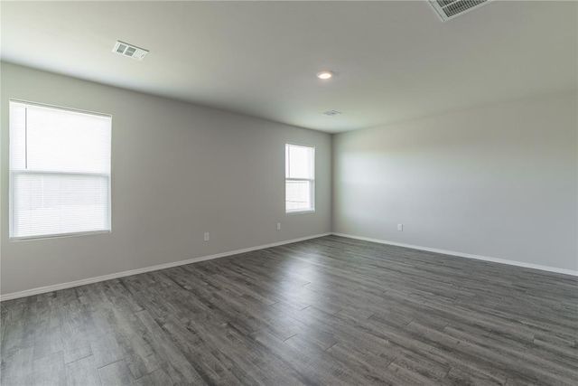 526 SE 3rd Terrace, Newcastle, OK 73065