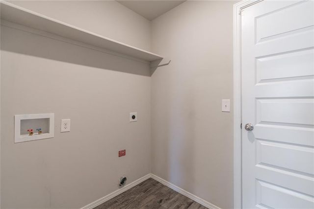 526 SE 3rd Terrace, Newcastle, OK 73065