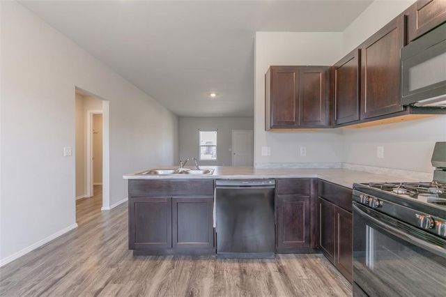 526 SE 3rd Terrace, Newcastle, OK 73065