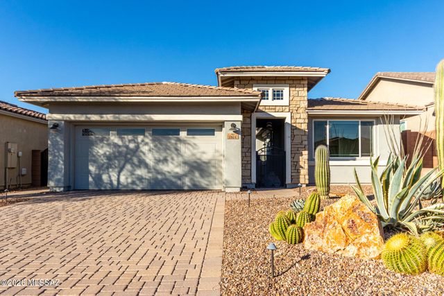 7818 W Buckeye PH W, Marana, AZ 85658