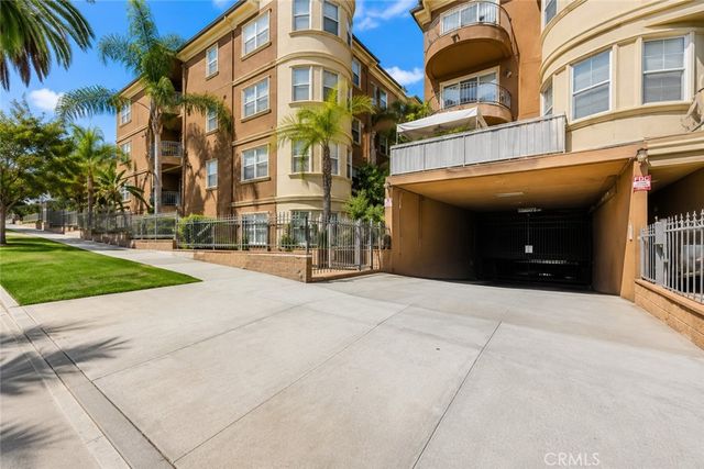 917 S New Hampshire Avenue 315, Los Angeles, CA 90006