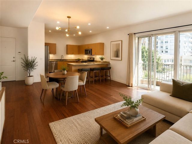 917 S New Hampshire Avenue 315, Los Angeles, CA 90006
