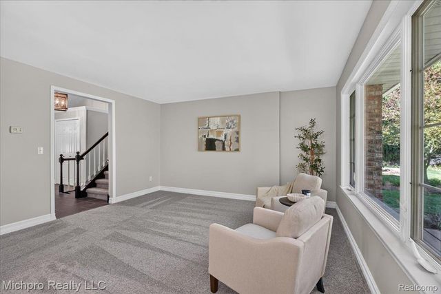 660 Gail Court, Oxford Charter Township, MI 48371