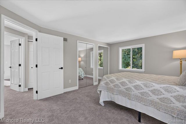 660 Gail Court, Oxford Charter Township, MI 48371