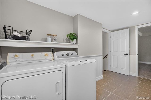 660 Gail Court, Oxford Charter Township, MI 48371