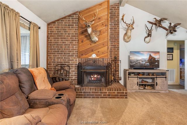 2773 County Road 268, Snook, TX 77878