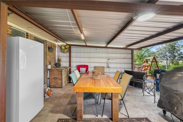 2773 County Road 268, Snook, TX 77878