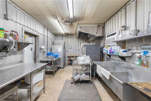 2773 County Road 268, Snook, TX 77878