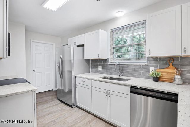 3055 OAK Road, Orange Park, FL 32065
