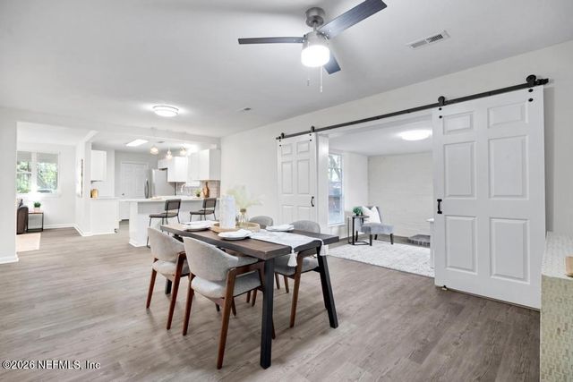 3055 OAK Road, Orange Park, FL 32065