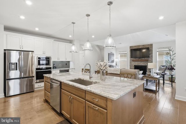 43065 GREELEY SQ, Ashburn, VA 20148