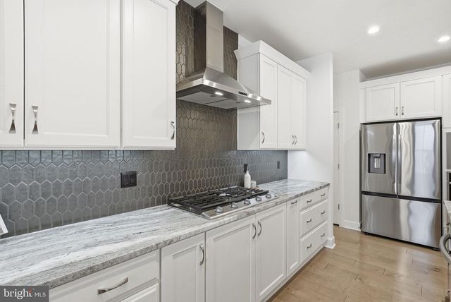 43065 GREELEY SQ, Ashburn, VA 20148