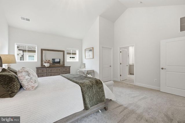 43065 GREELEY SQ, Ashburn, VA 20148