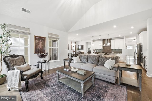 43065 GREELEY SQ, Ashburn, VA 20148