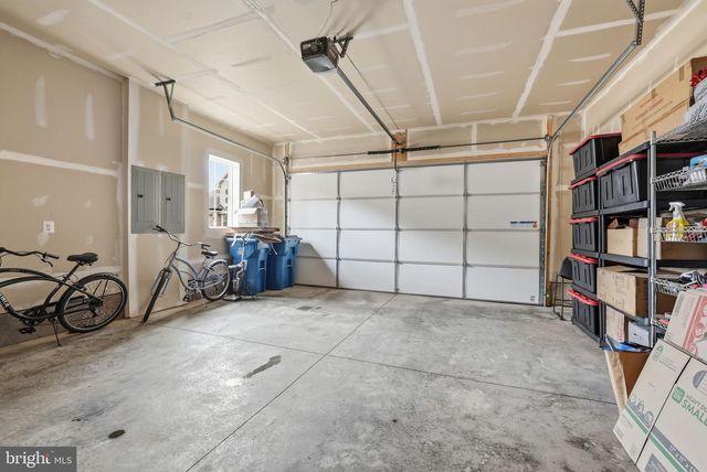 43065 GREELEY SQ, Ashburn, VA 20148