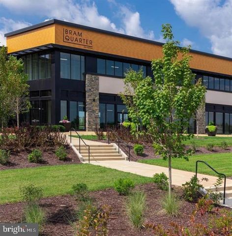 43065 GREELEY SQ, Ashburn, VA 20148