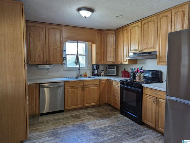 3232 VIRGINIA DRIVE, Hueytown, AL 35023