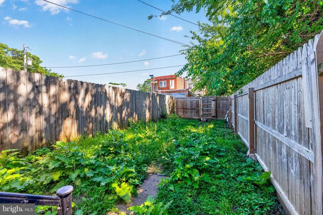 905 E 17TH ST, Wilmington, DE 19802