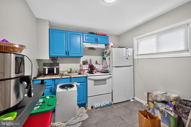 905 E 17TH ST, Wilmington, DE 19802