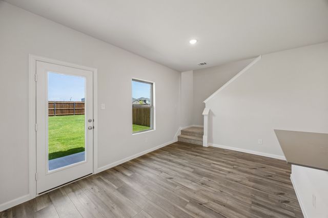828 Hillcrest Boulevard, Princeton, TX 75407