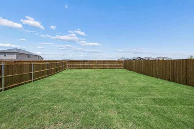 828 Hillcrest Boulevard, Princeton, TX 75407