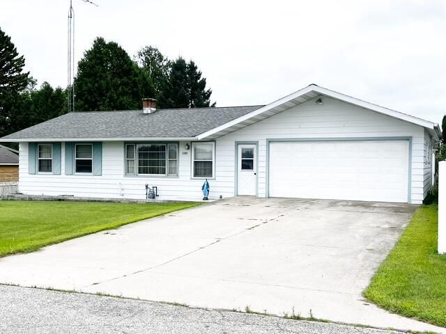3305 Whistle LANE, Two Rivers, WI 54241