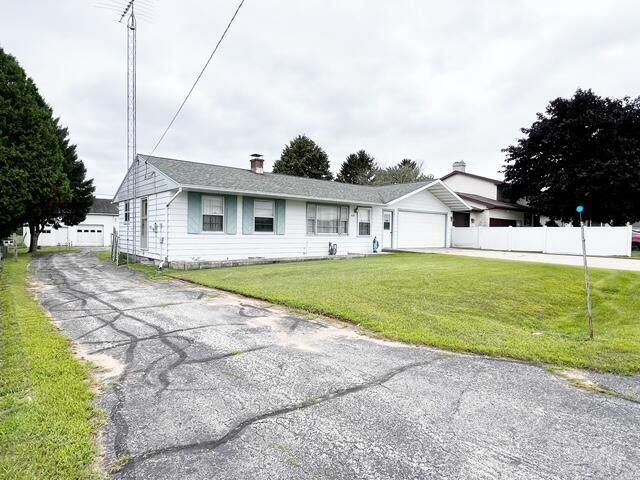 3305 Whistle LANE, Two Rivers, WI 54241