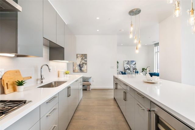 4521 San Felipe Street 1704, Houston, TX 77027