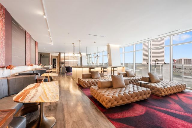 4521 San Felipe Street 1704, Houston, TX 77027