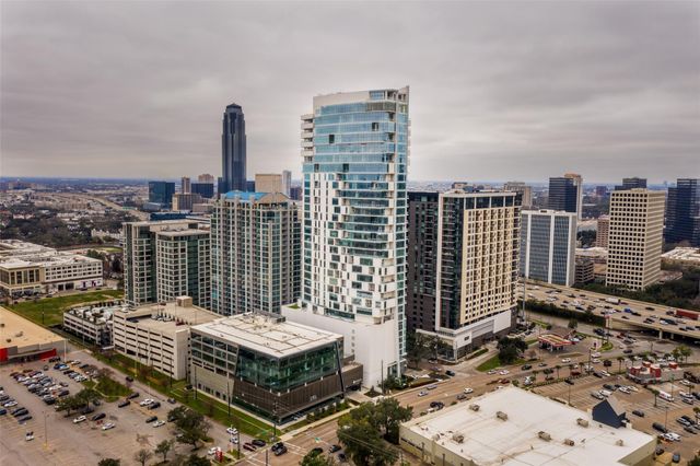 4521 San Felipe Street 1704, Houston, TX 77027