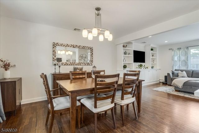 2105 Maple View Ct, Scotch Plains Twp., NJ 07076