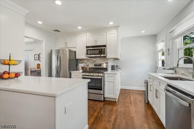 2105 Maple View Ct, Scotch Plains Twp., NJ 07076