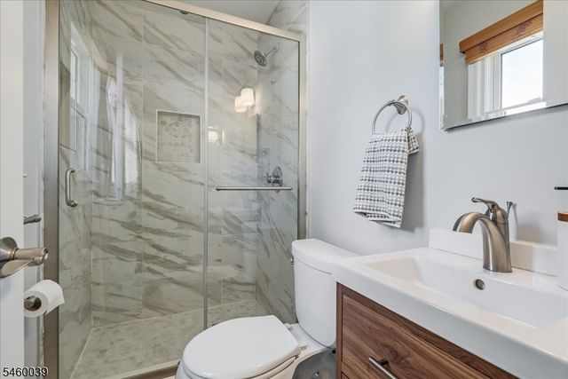 2105 Maple View Ct, Scotch Plains Twp., NJ 07076