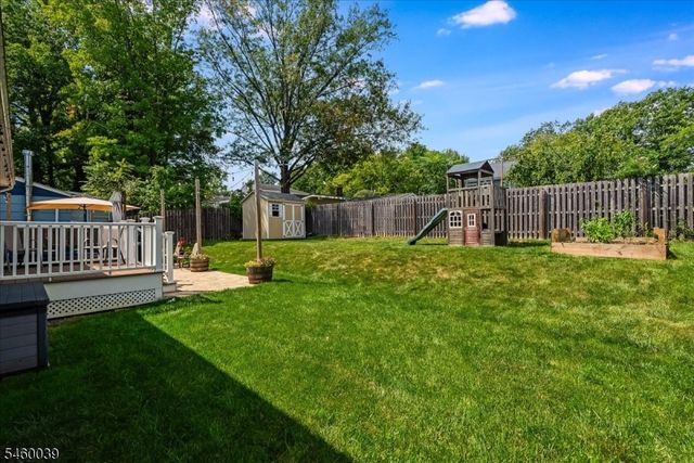 2105 Maple View Ct, Scotch Plains Twp., NJ 07076