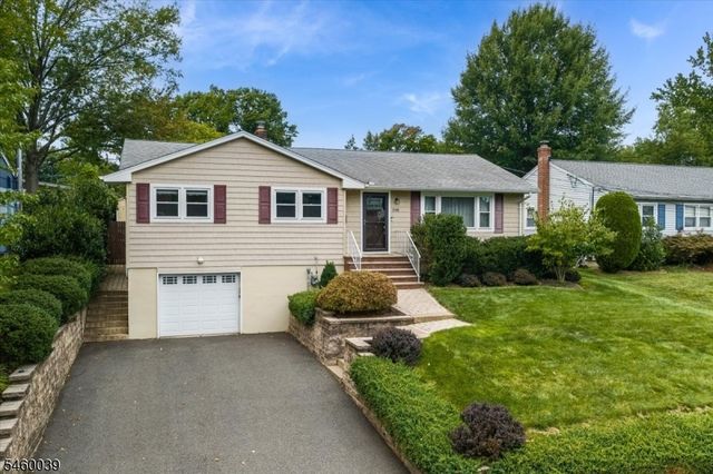 2105 Maple View Ct, Scotch Plains Twp., NJ 07076
