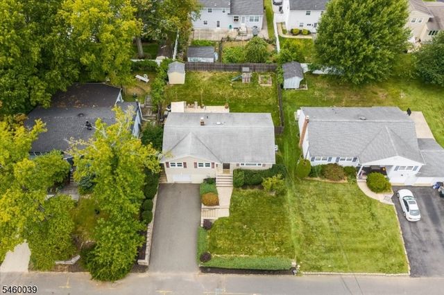 2105 Maple View Ct, Scotch Plains Twp., NJ 07076