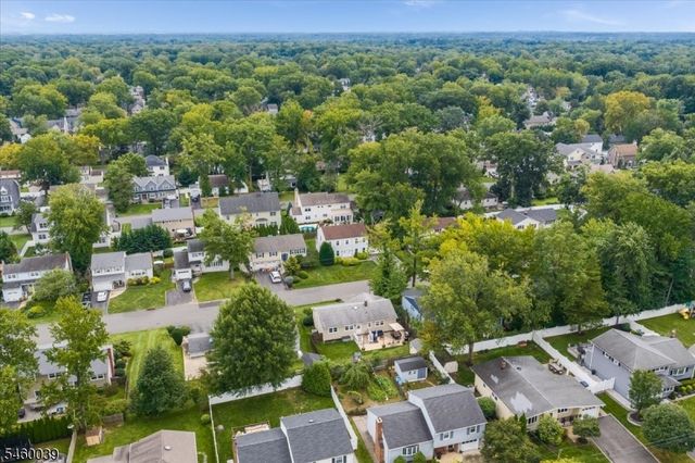 2105 Maple View Ct, Scotch Plains Twp., NJ 07076