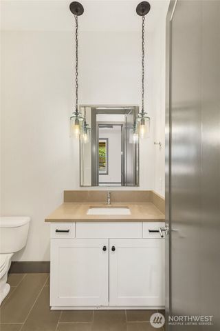 12160 173rd Place NE, Redmond, WA 98052