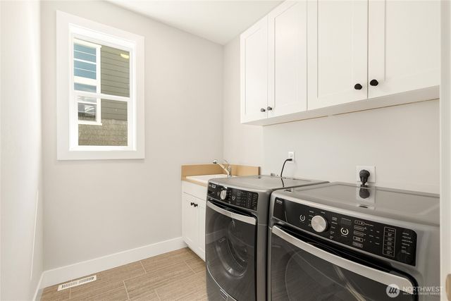 12160 173rd Place NE, Redmond, WA 98052
