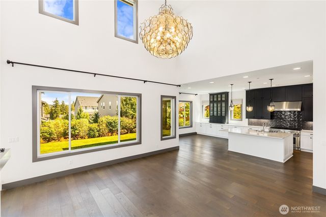 12160 173rd Place NE, Redmond, WA 98052