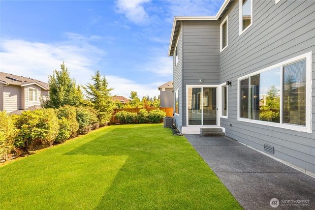 12160 173rd Place NE, Redmond, WA 98052
