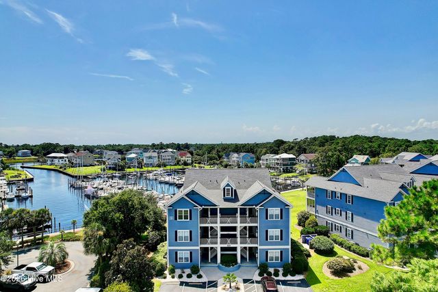 2555 St James Drive SE 502, Oak Island, NC 28461