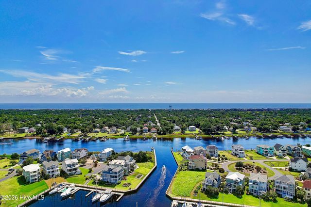 2555 St James Drive SE 502, Oak Island, NC 28461