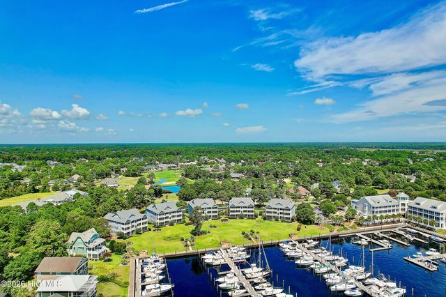 2555 St James Drive SE 502, Oak Island, NC 28461