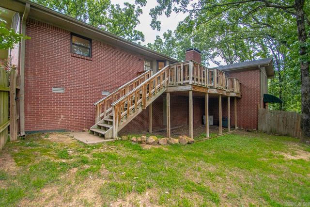 2 Beresford Court, North Little Rock, AR 72116