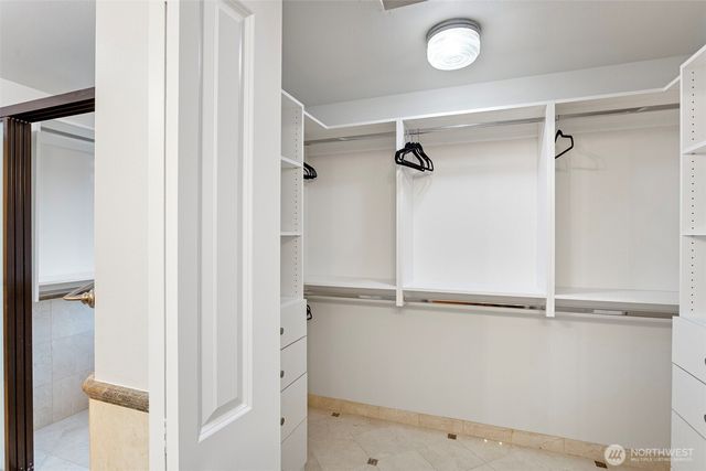 1932 S 370th Court, Federal Way, WA 98003